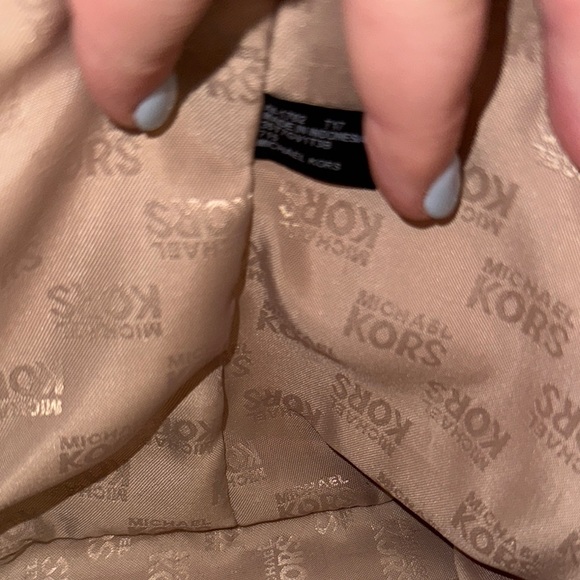 Michael Kors Brown and Cream Tote Bag Jet Set Tote - Picture 6 of 8